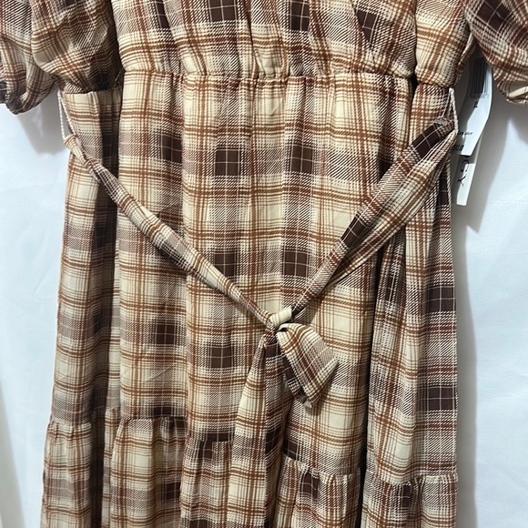 Luxology Tan and Brown Scoop Neck Sundress - Picture 6 of 11